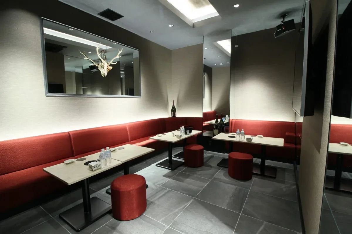 CLUB ATELIER - 2